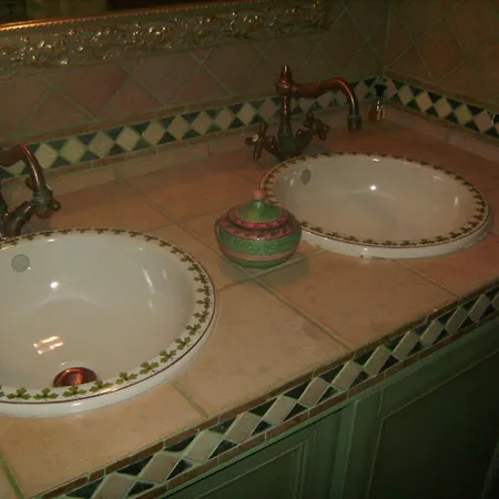 Porto Romano Bed & Breakfast *