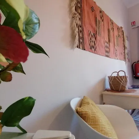 Bed & Breakfast Porto *